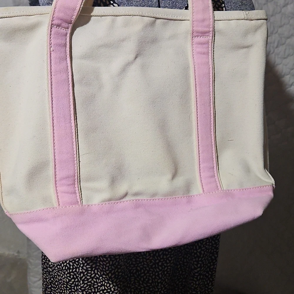 Lands' End canvas double handle tote - Picture 8 of 11